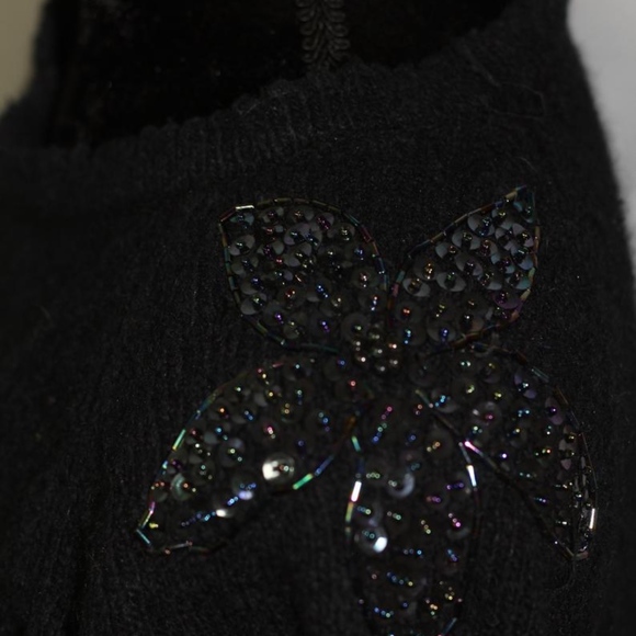 Jump In Silk Cotton Bland Black Sweater (M) - Picture 5 of 7